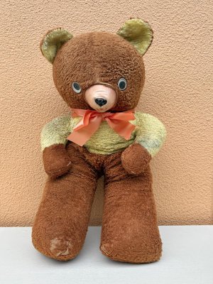 50〜60年代のラバーノーズベアキョロ目の大きなくまのぬいぐるみ