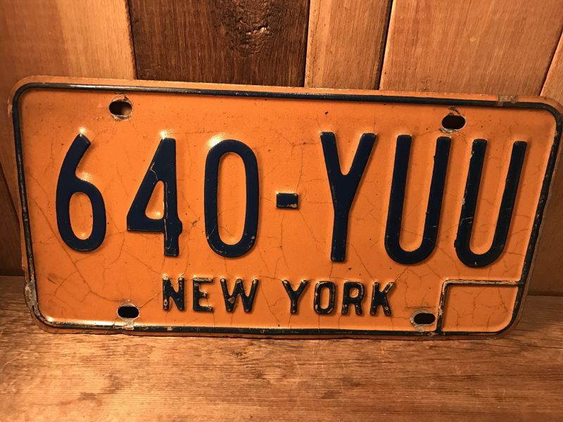 New York Vintage LICENSE PLATES ビンテージ ニューヨーク アメリカ ライセンスプレート ナンバープレート