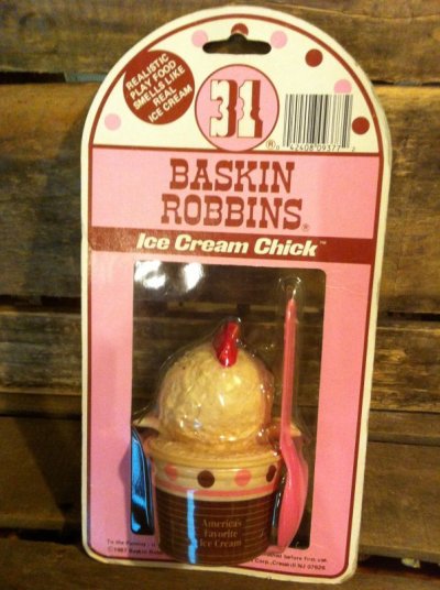 画像2: BASKIN ROBBINS ICE CREAM CHICK FIGURE　ビンテージ　サーティーワン　バスキンロビンス　フィギュア　ソフビ　アドバタイジング　企業キャラクター　企業物　トイ　toy　おもちゃ　ヴィンテージ　80年代　vintage