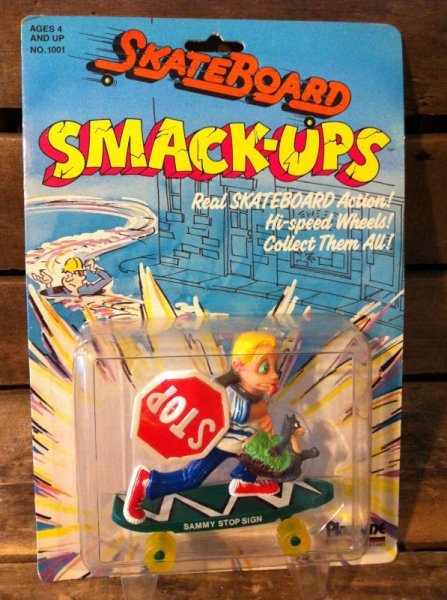 画像1: SKATE BOARD SMACK-UPS Sammy Stop Sign　 (1)