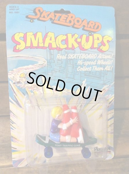 画像1: SKATE BOARD SMACK-UPS Tony Traffic Cone (1)