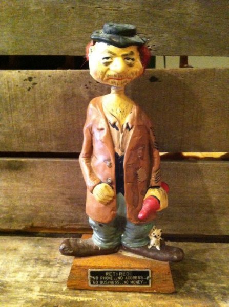 画像1: Bobble Head Drunk Hobo Nodder Figure (1)