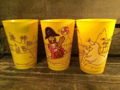 画像1: McDonald's Plastic Cup CAPTAIN CROOK　ビンテージ　マクドナルド　キャプテンクロック　ノベルティー　プラカップ　コップ　ヴィンテージ　アメリカ雑貨　70年代　vintage