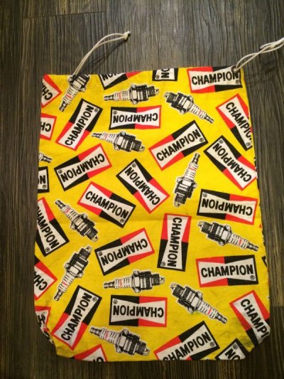画像2: CHAMPION Bag  ビンテージ チャンピオン スパークプラグ モーターサイクル バッグ 総柄 コットン アメリカ雑貨 ヴィンテージ 60年代