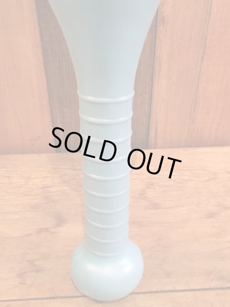 ビンテージのマッドボールバットとボールの袋入り