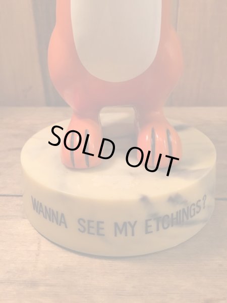 70年代のＤＡＫＩＮ製台座付きキツネビンテージフィギュア