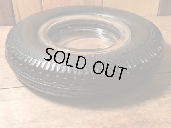 50〜60年代頃のタイヤモチーフのＬＥＥ(リー)灰皿