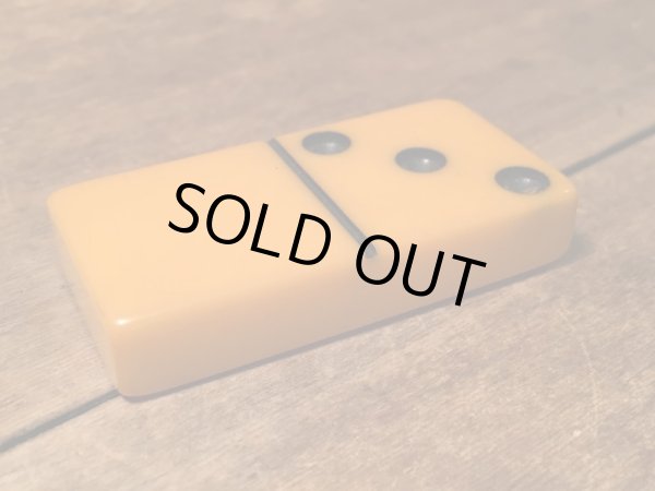  50年代頃のベークライトで出来たビンテージドミノ