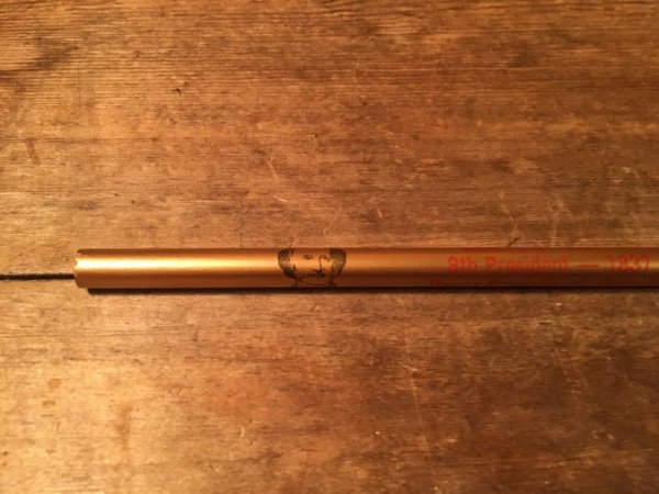 歴代の大統領がデザインされている鉛筆