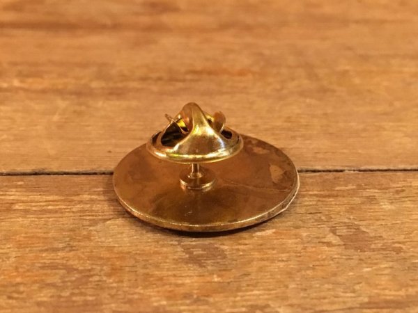 80年代頃のメタル製のてんとう虫デザイン