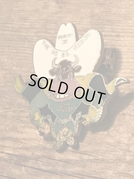 70〜80年代頃のスーベニア物のビンテージピンバッジ