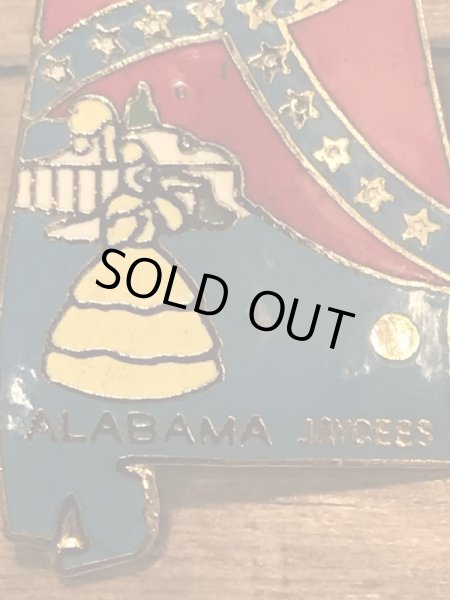 70年代頃のスーベニア(お土産)のヴィンテージピンバッジ