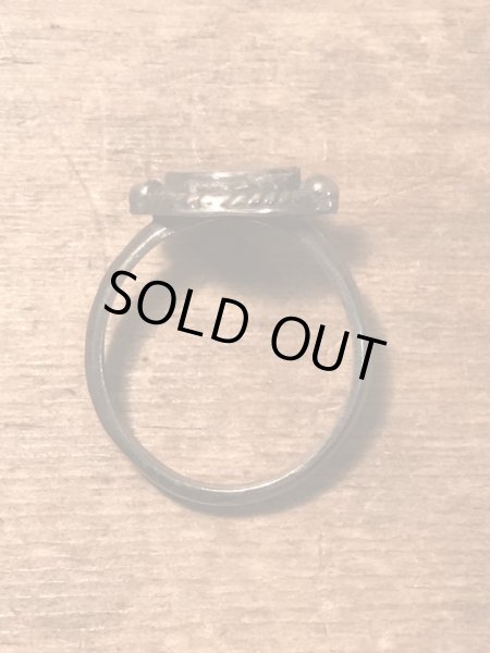 ターコイズのピースマークモチーフのヴィンテージ指輪