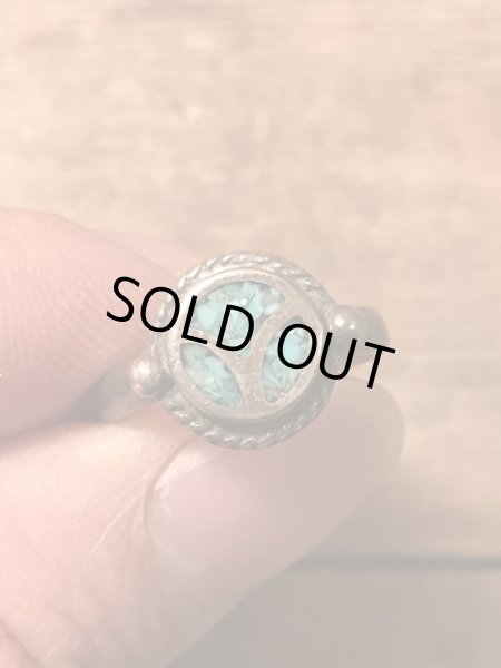 ターコイズのピースマークモチーフのビンテージリング