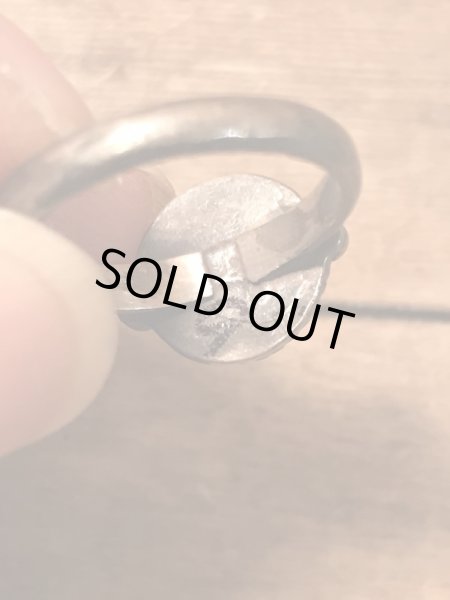 ターコイズのピースマークモチーフのヴィンテージ指輪