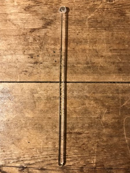 アメリカの企業のヴィンテージマドラー