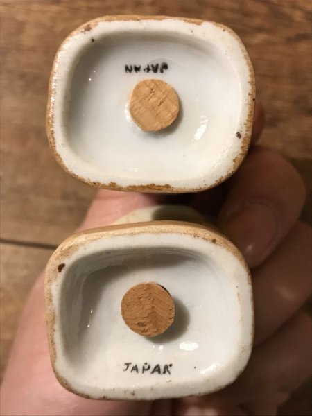 陶器製のビリケンさんのヴィンテージソルト&ペッパー