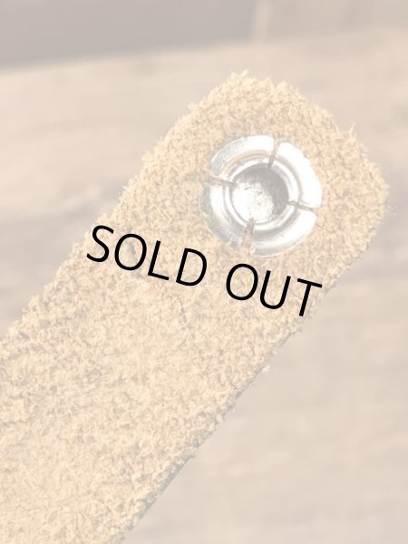 アメリカのスタンダードな名前が書かれたレザー製のヴィンテージブレスレット