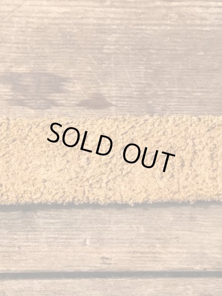 アメリカのスタンダードな名前が書かれたレザー製のヴィンテージブレスレット