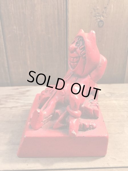 70年代頃のレッドデビルのヴィンテージメッセージドール