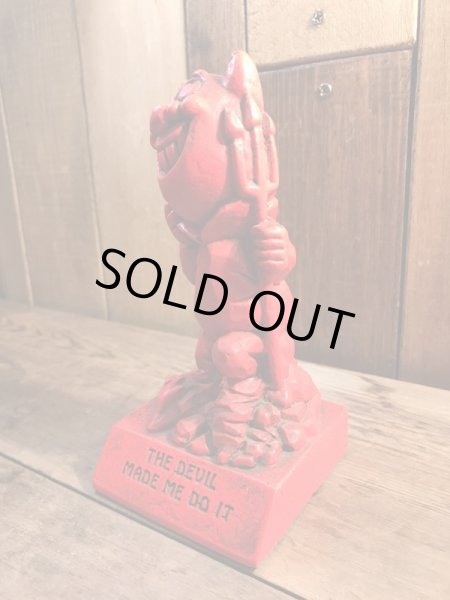 70年代頃のレッドデビルのビンテージメッセージドール