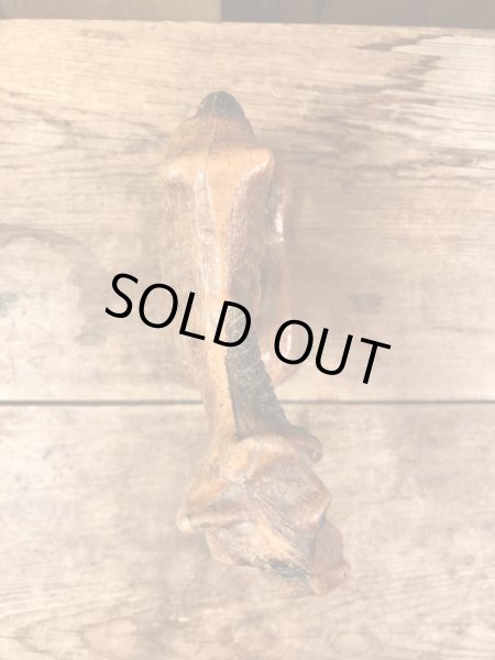 Multi Product Incの馬モチーフのヴィンテージ木彫りの置物