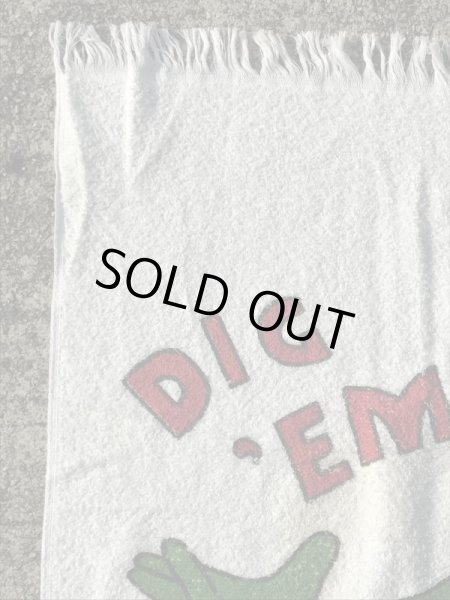 ケロッグのキャラクター「Dig 'Em」のヴィンテージバスタオル