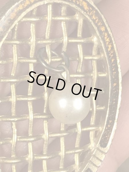 70年代頃〜のパールの玉が付いたテニスラケットのビンテージキーホルダー