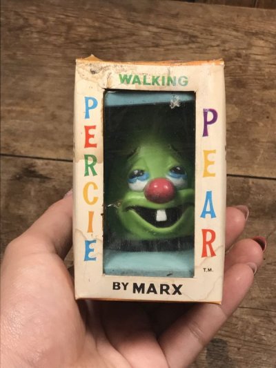 画像3: Marx Percie Pear Wind-Up Toy　マークス　ビンテージ　トコトコ人形　トイ　果物　60年代