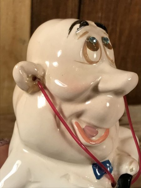 Kreiss社製のBeatnikシリーズの60’sヴィンテージ陶器フィギュア