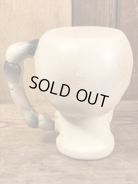 陶器製のスカルの50’sヴィンテージソルト＆ペッパー