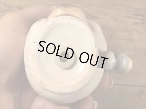 メイドインジャパン製のスカルの50年代ビンテージソルト＆ペッパー