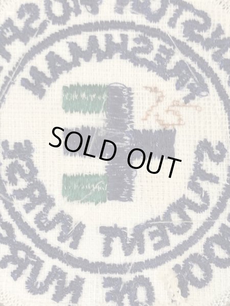 アメリカのカレッジ物の〜70年代ビンテージ刺繡ワッペン