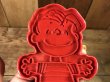 スヌーピーのキャラクター“ライナス”の70’sヴィンテージクッキーカッター