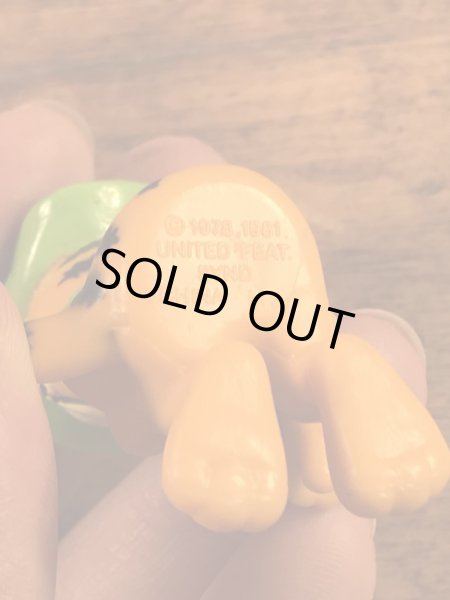 ガーフィールドが四駆に乗っている80’sヴィンテージPVCフィギュア