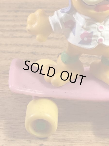 ガーフィールドがスケートボードに乗った80’sヴィンテージPVCフィギュア