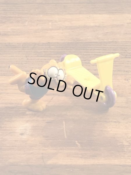 ガーフィールドがスクーターに乗った80’sヴィンテージPVCフィギュア