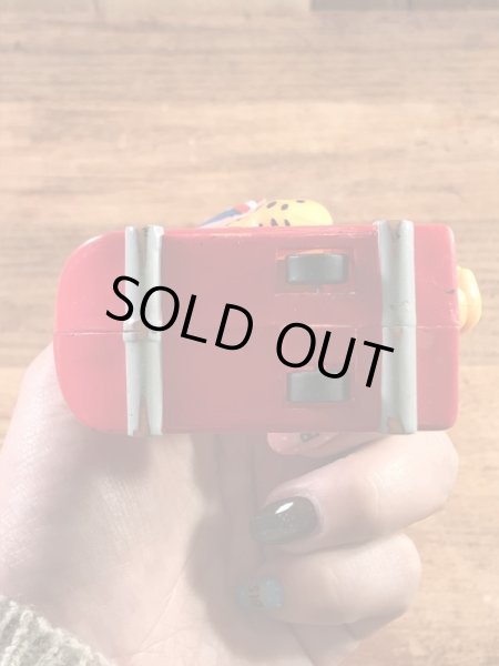 ガーフィールドがスケートボードをしている90’sヴィンテージトイ