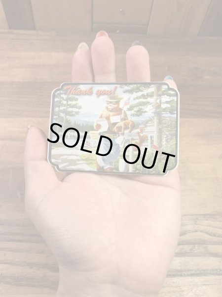 アドバタイジングキャラクターのスモーキーベアの90年代〜ビンテージステッカー