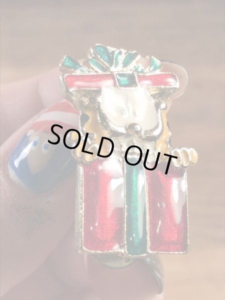 Paws社製のガーフィールドの90年代ビンテージピンバッジ