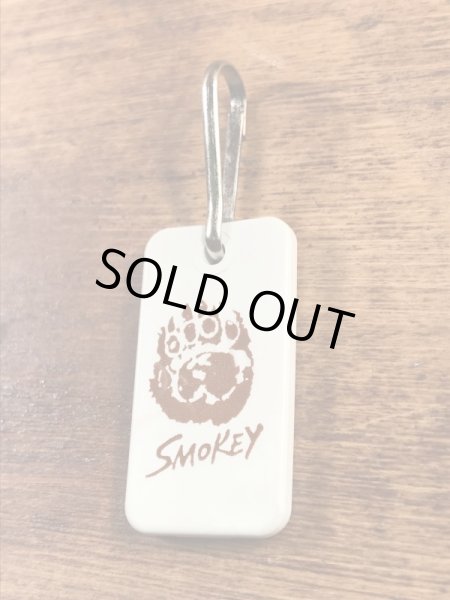 アドバタイジングキャラクターのスモーキーベアの90年代〜ビンテージキーホルダー