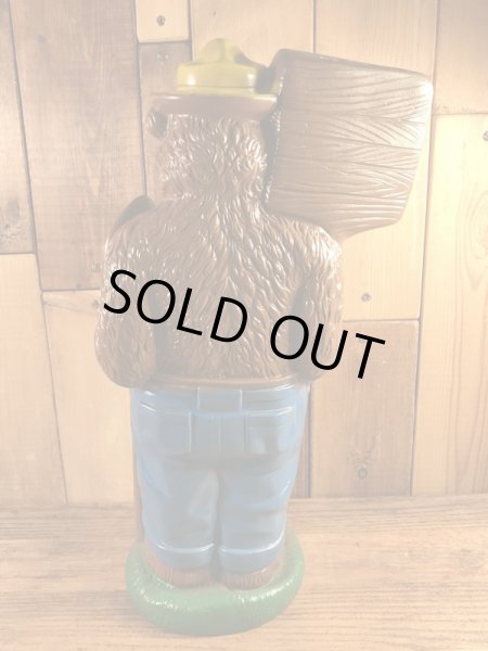 アドバタイジングキャラクターのスモーキーザベアの70年代ビンテージコインバンク