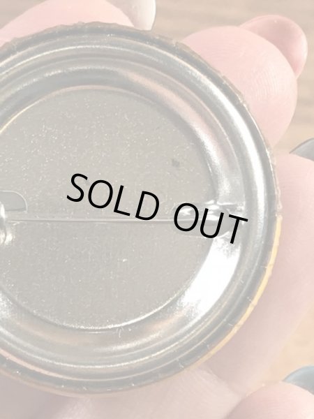 企業キャラクターのスモーキーベアの80’s〜ヴィンテージ缶バッチ