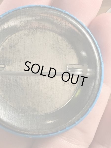 ガーフィールドの金属製のヴィンテージ缶バッチ