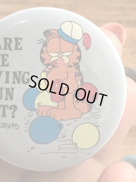 ガーフィールドの金属製のビンテージ缶バッジ