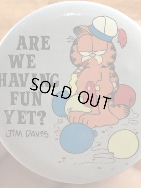 ガーフィールドの金属製のビンテージ缶バッジ