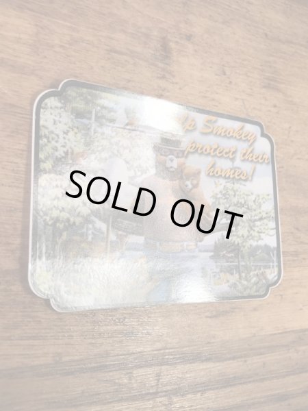 企業キャラクターのスモーキーベアの90’s〜ヴィンテージシール