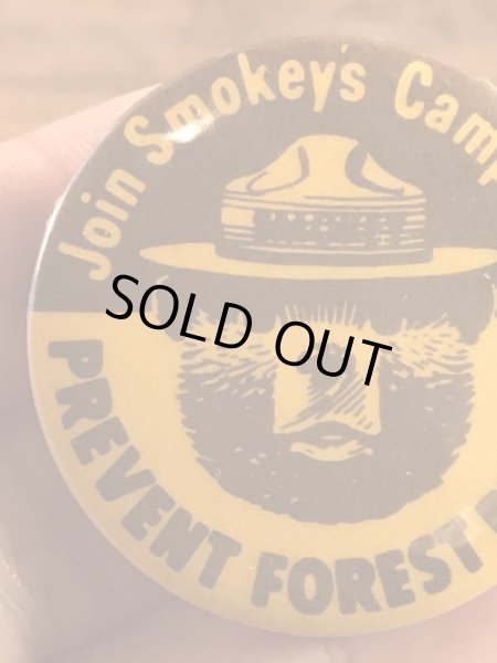 企業キャラクターのスモーキーベアの80’s〜ヴィンテージ缶バッチ