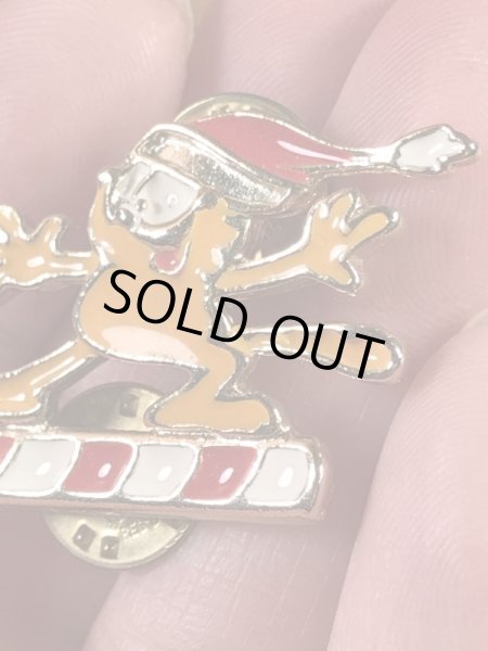 Paws社製のガーフィールドの90年代ビンテージピンバッジ