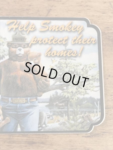 アドバタイジングキャラクターのスモーキーベアの90年代〜ビンテージステッカー